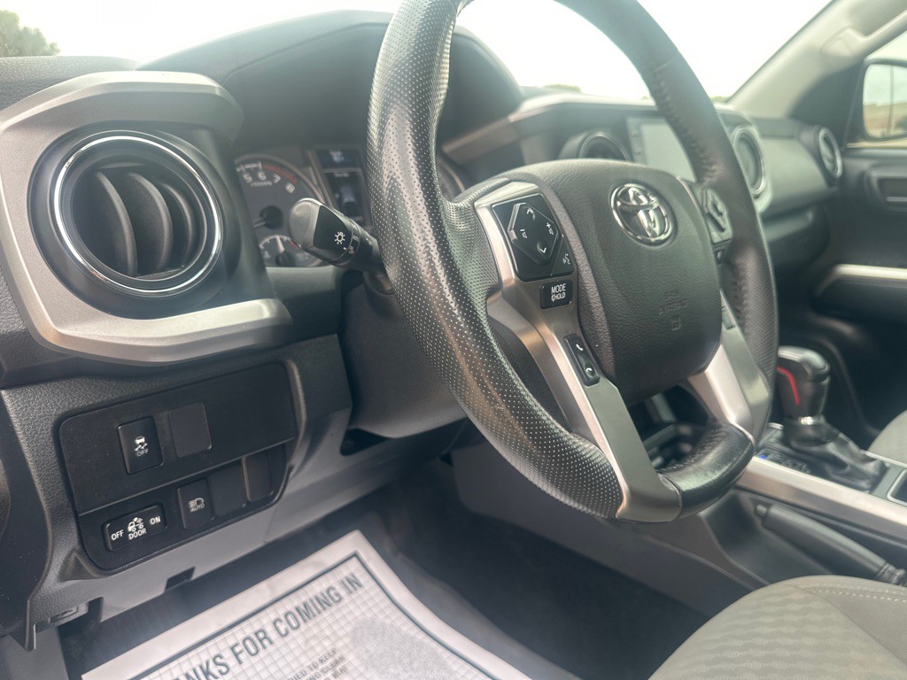 2021 Toyota Tacoma Image 22