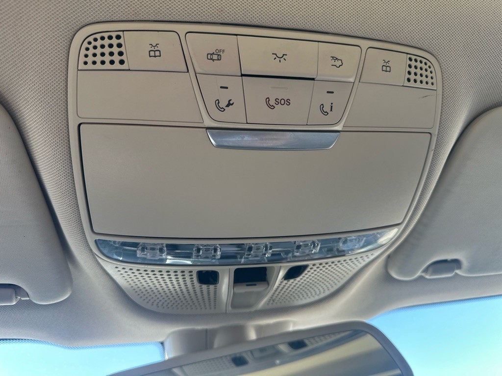 2018 Mercedes-Benz GLC-Class Image 24