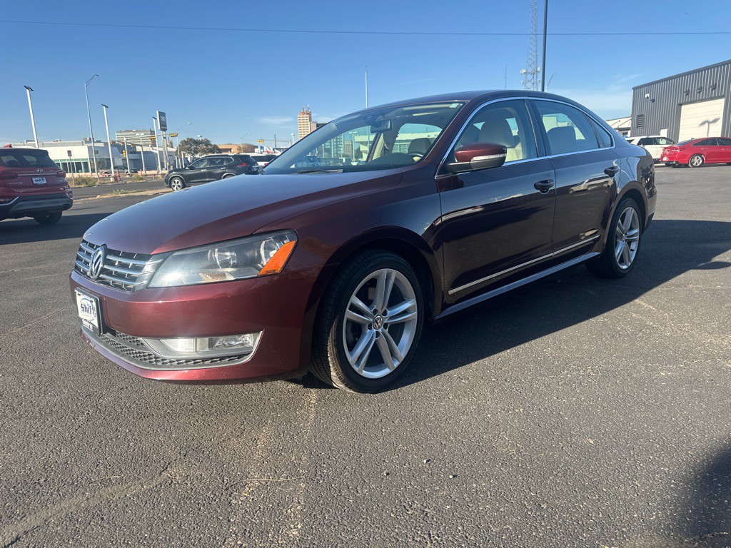 2013 Volkswagen Passat Image 5