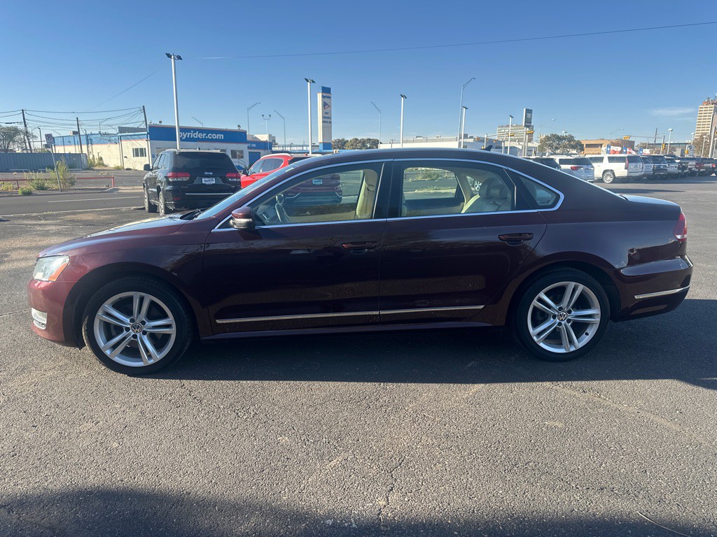 2013 Volkswagen Passat Image 6