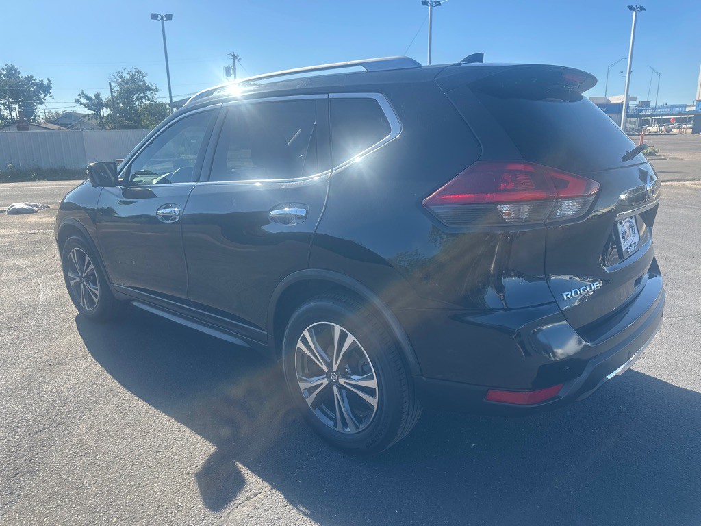 2020 Nissan Rogue Image 7