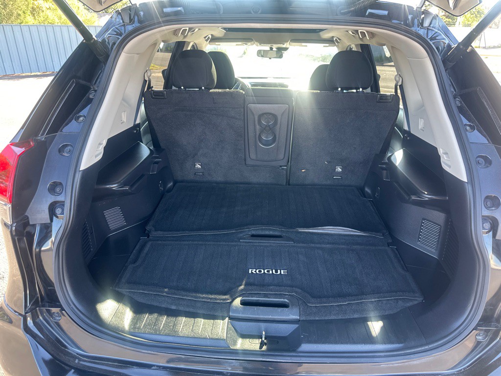 2020 Nissan Rogue Image 14