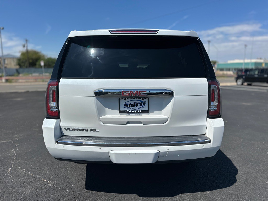 2016 GMC Yukon Image 8