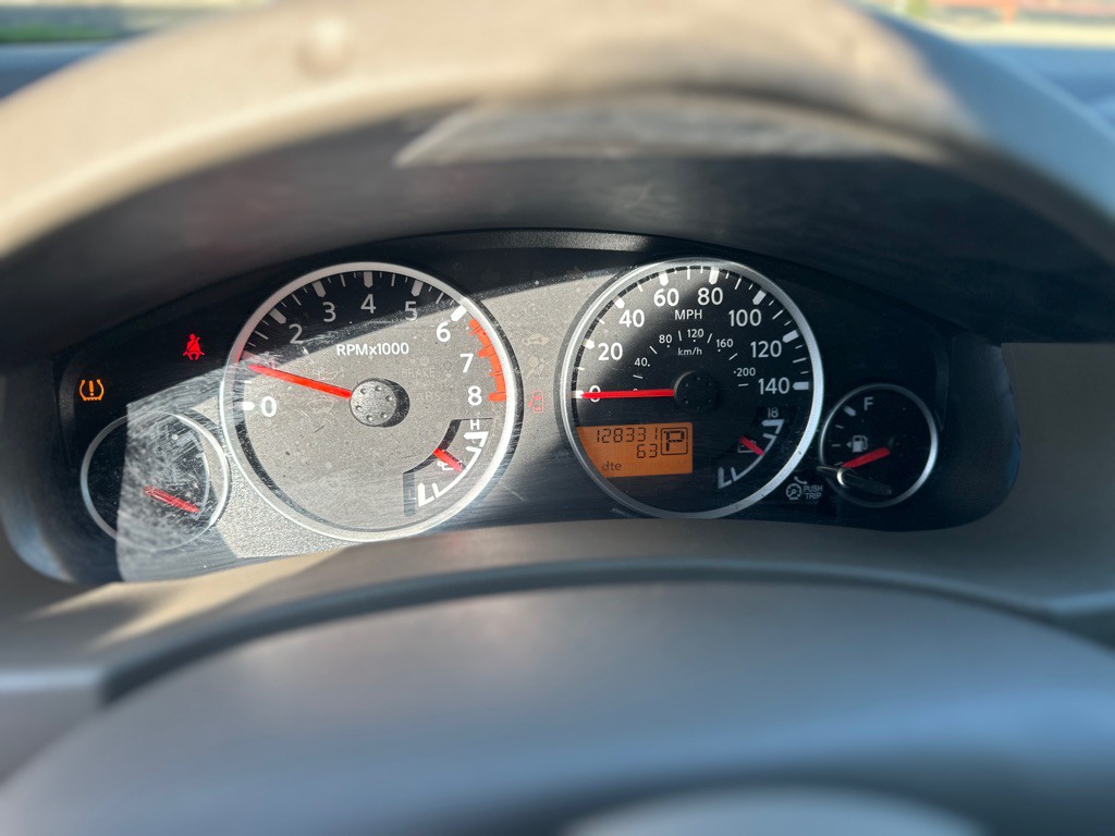2012 Nissan Frontier Image 18