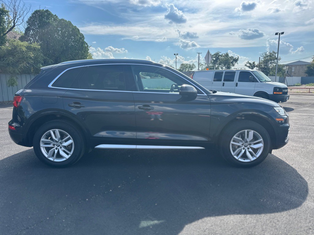 2020 Audi Q5 Image 5