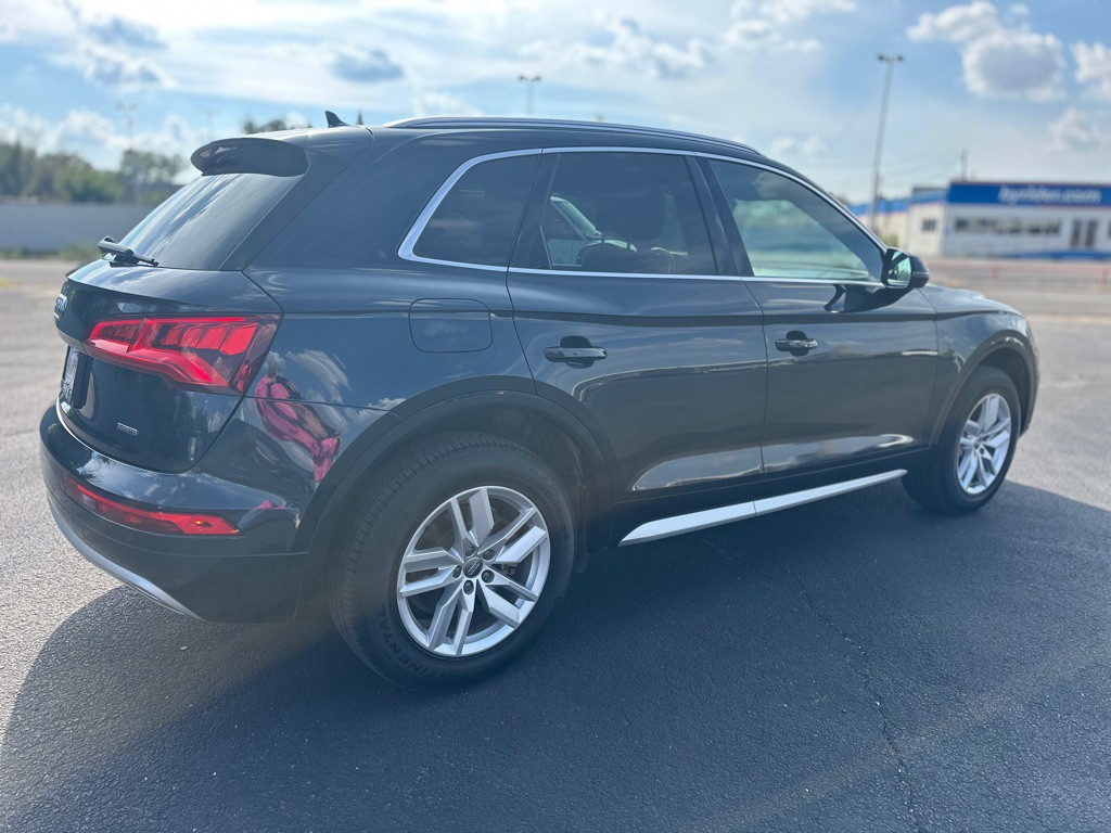 2020 Audi Q5 Image 6
