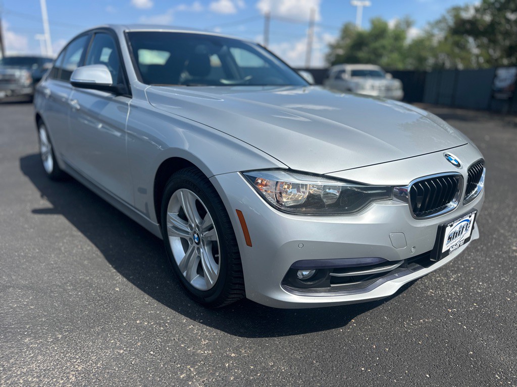 2016 BMW 3 Series Image 4
