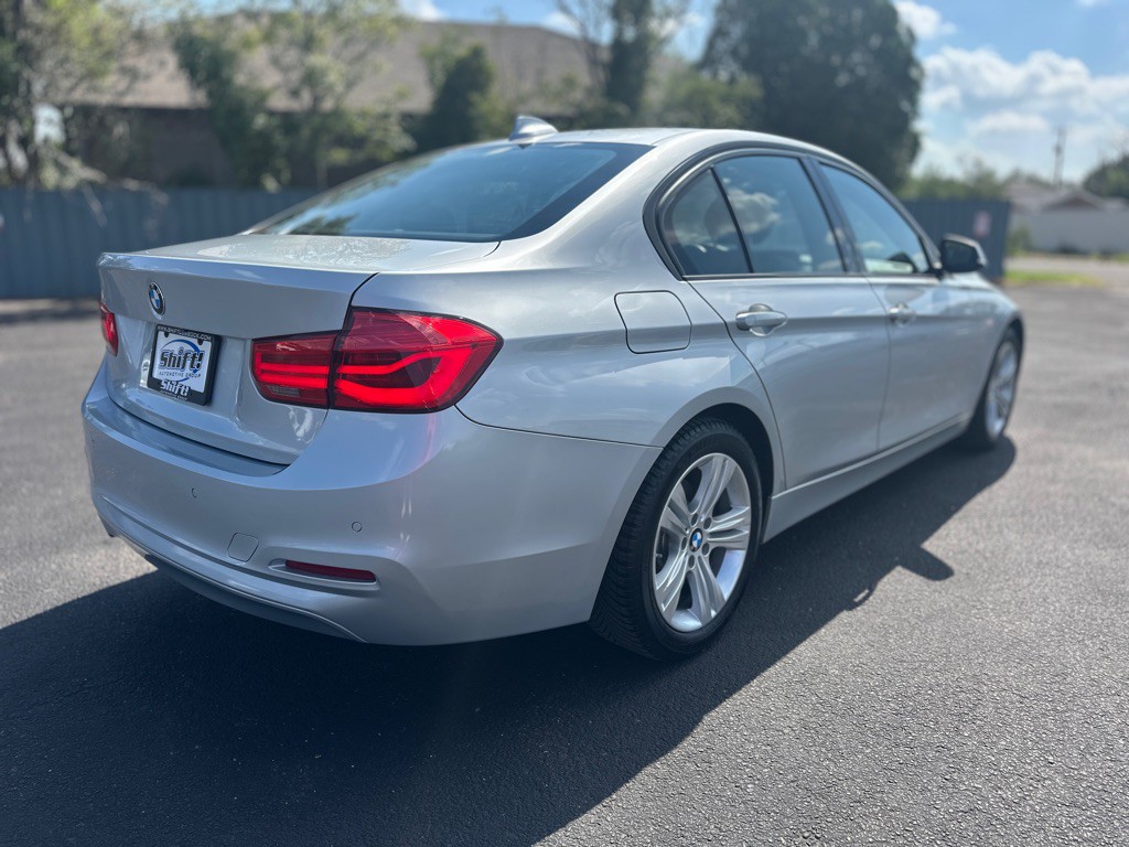 2016 BMW 3 Series Image 7