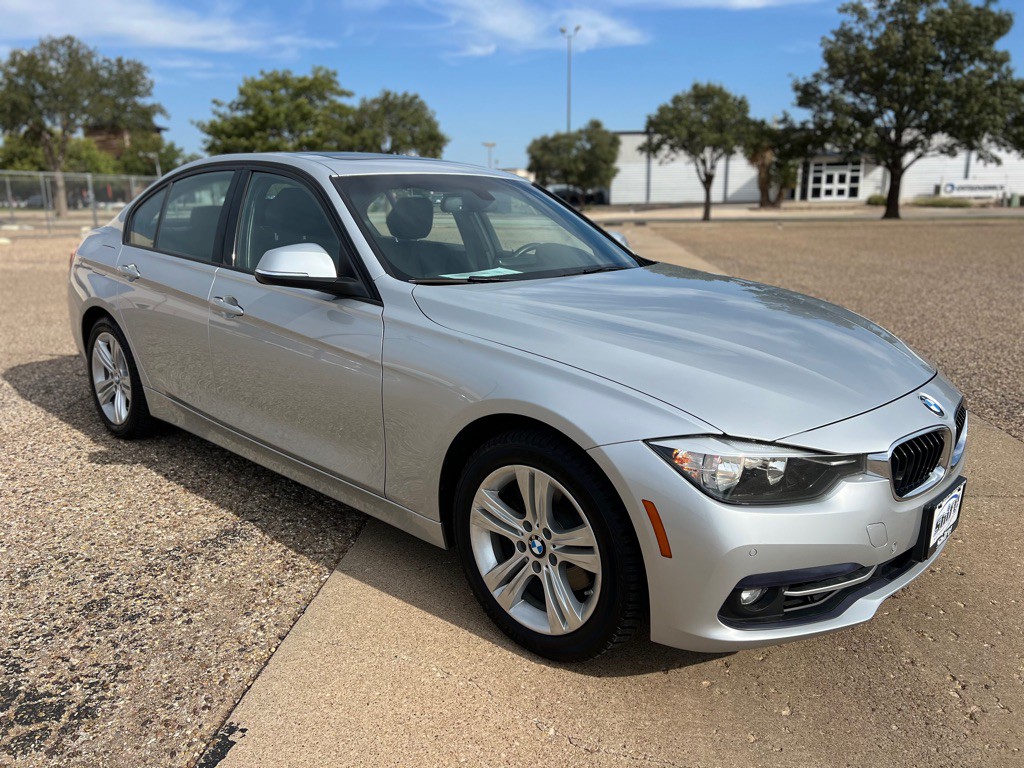 2016 BMW 3 Series Image 29