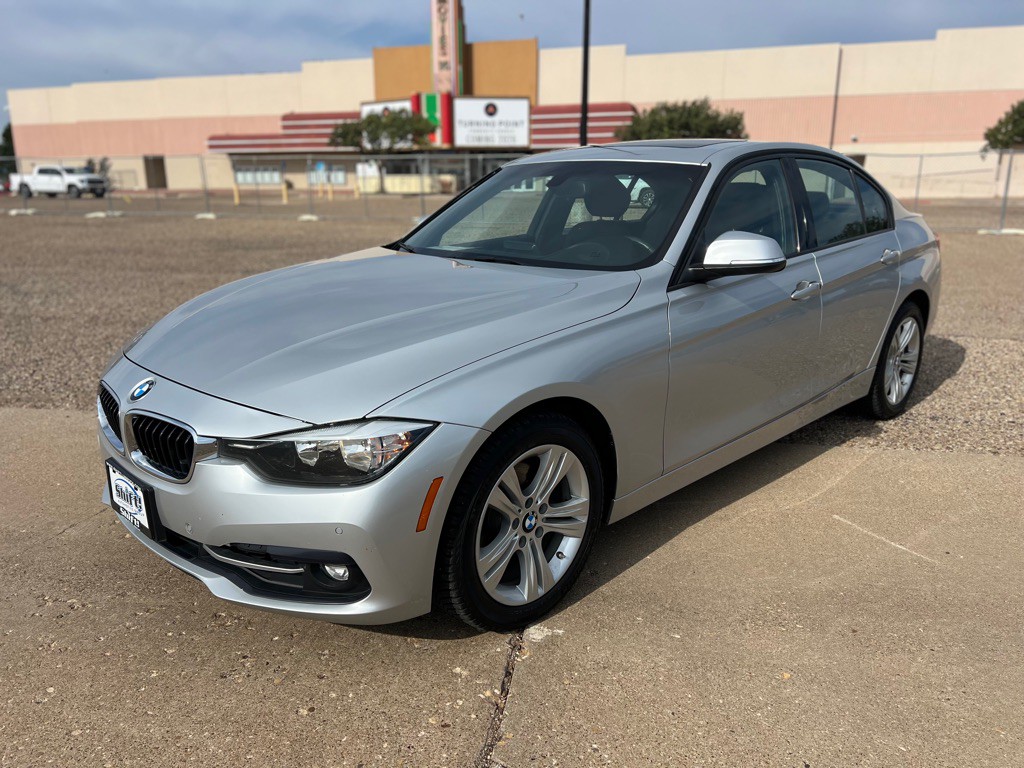 2016 BMW 3 Series Image 31