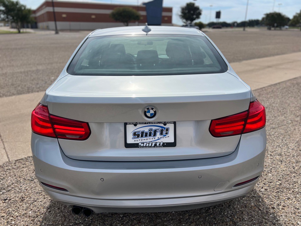 2016 BMW 3 Series Image 34