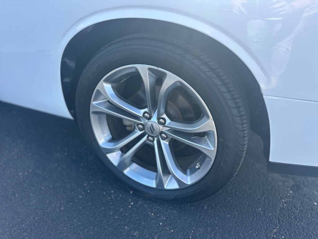 2022 Dodge Challenger Image 12