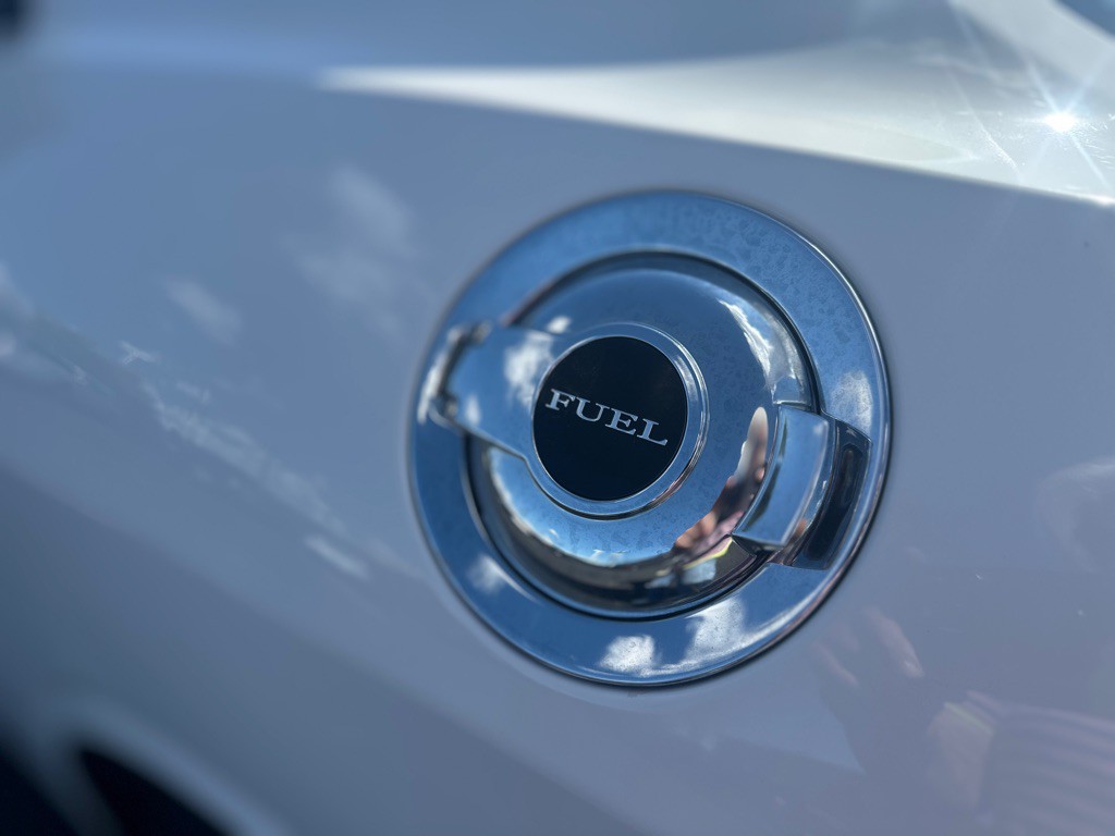 2022 Dodge Challenger Image 13