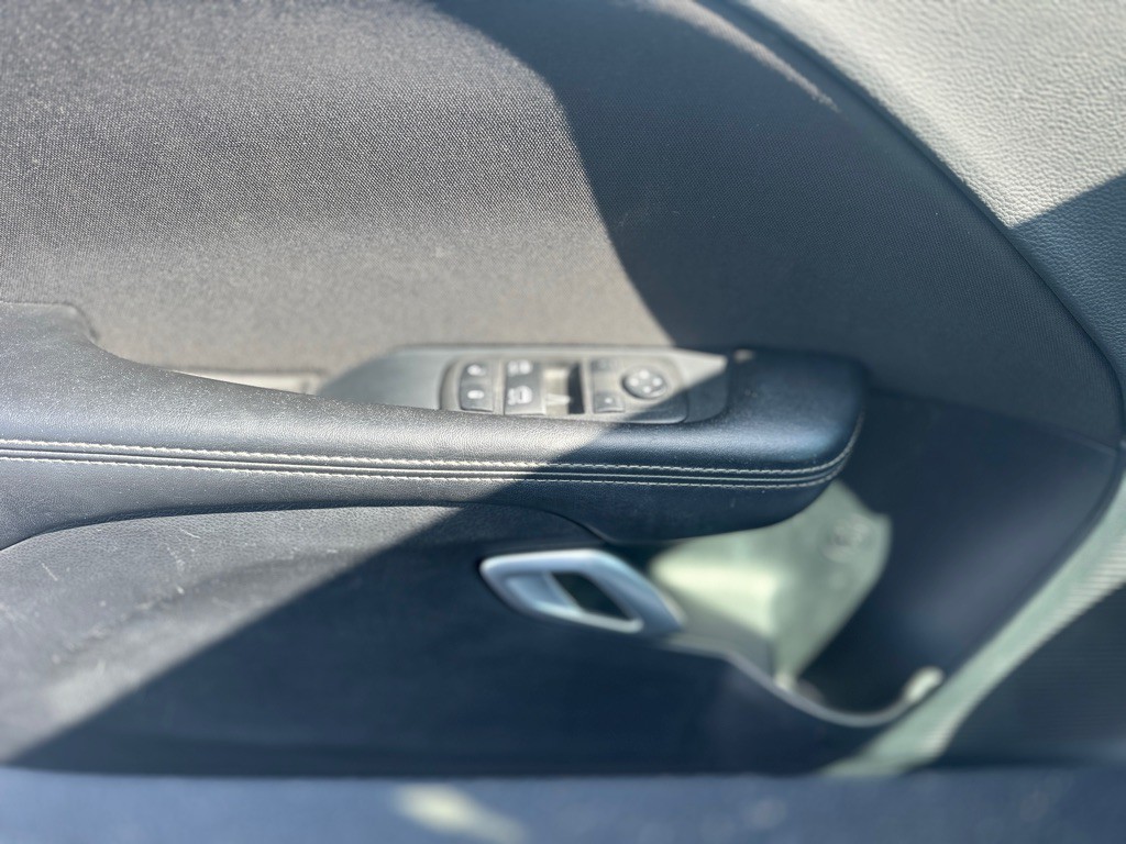 2022 Dodge Challenger Image 14