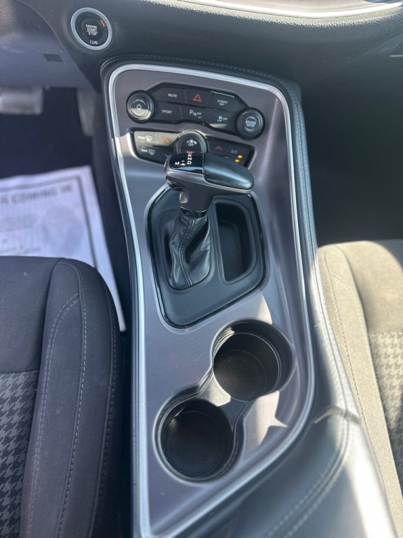 2022 Dodge Challenger Image 23