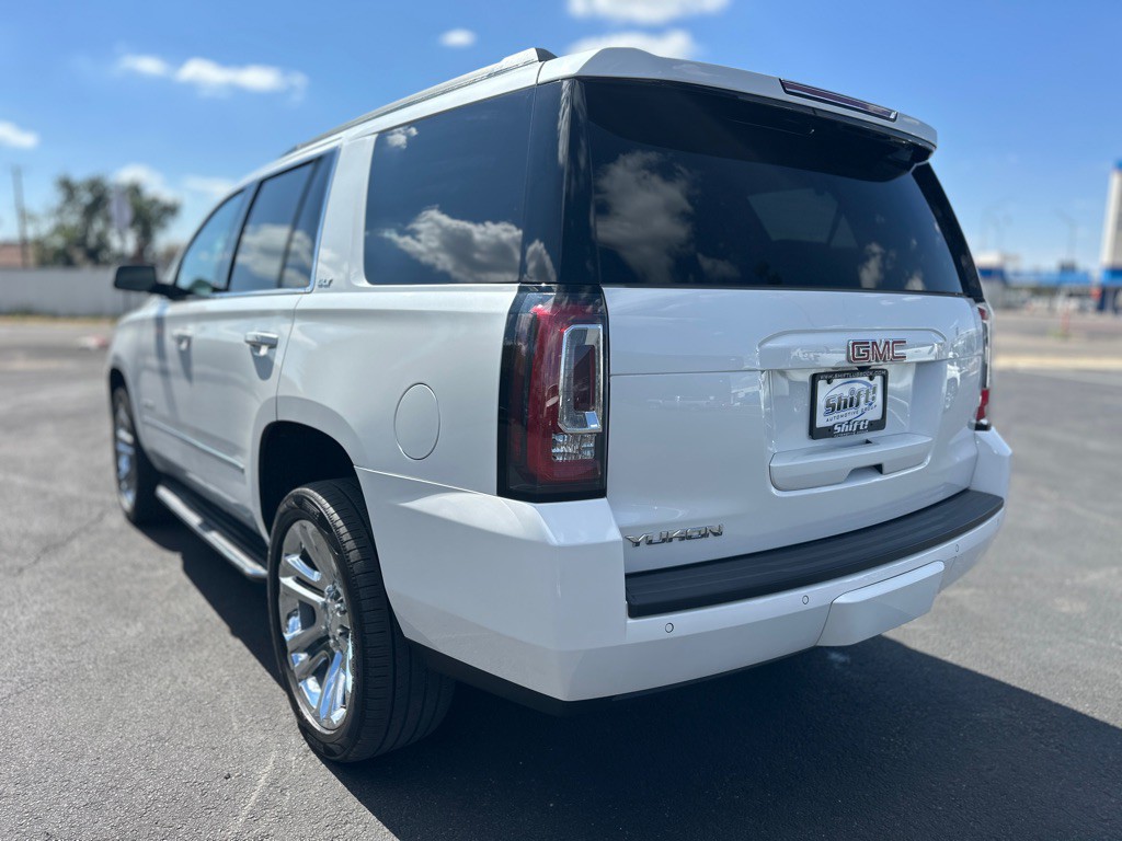 2020 GMC Yukon Image 9