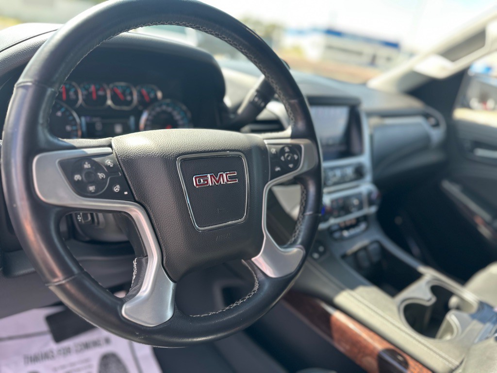 2020 GMC Yukon Image 18