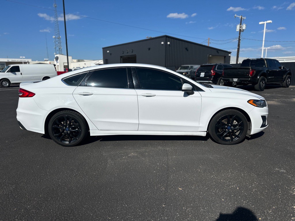 2020 Ford Fusion Image 5