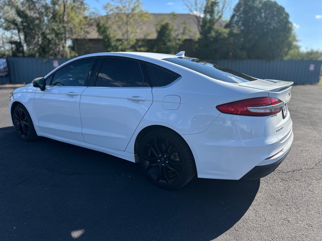 2020 Ford Fusion Image 10