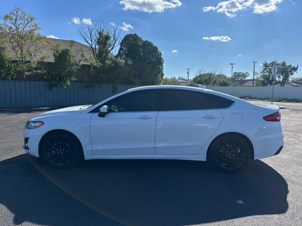 2020 Ford Fusion Image 11