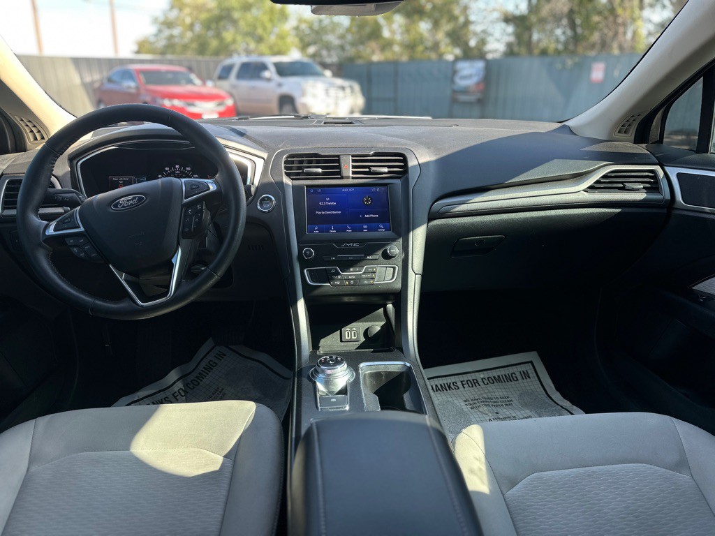 2020 Ford Fusion Image 23