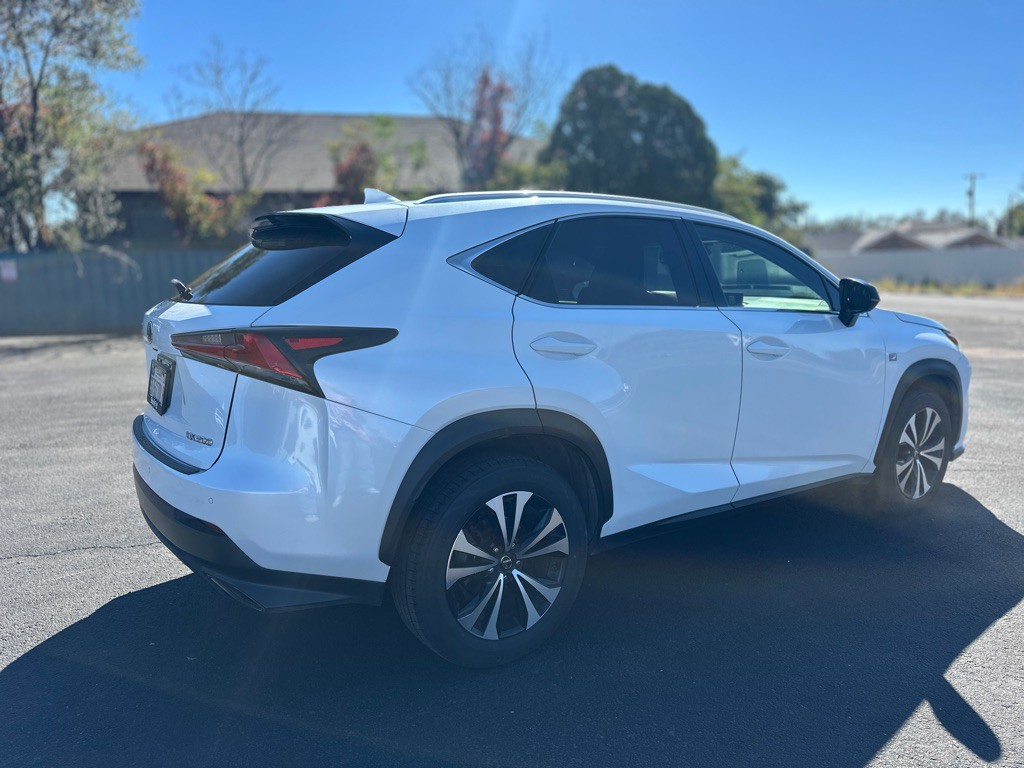 2018 Lexus NX Image 6