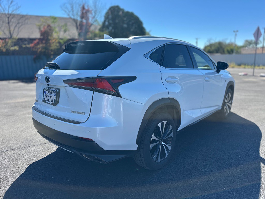 2018 Lexus NX Image 7