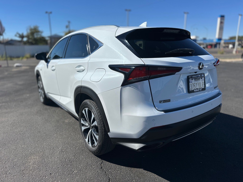 2018 Lexus NX Image 9