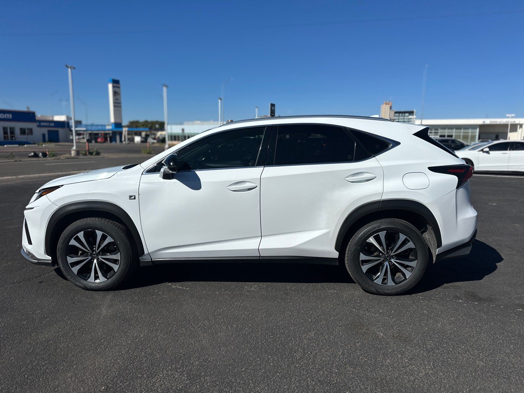 2018 Lexus NX Image 11