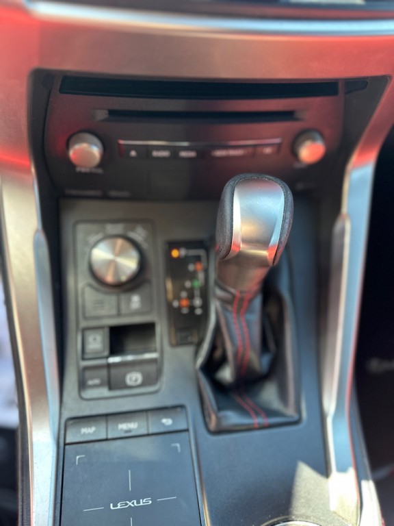 2018 Lexus NX Image 21