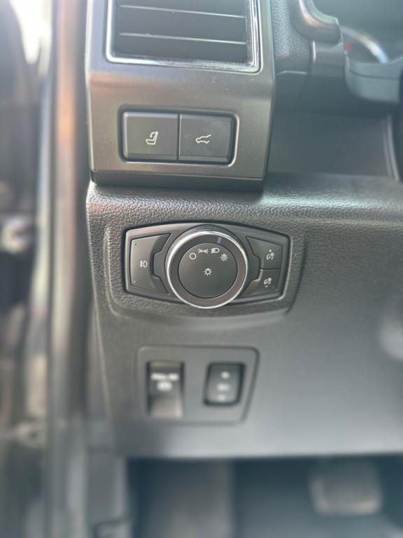 2019 Ford Expedition Image 17