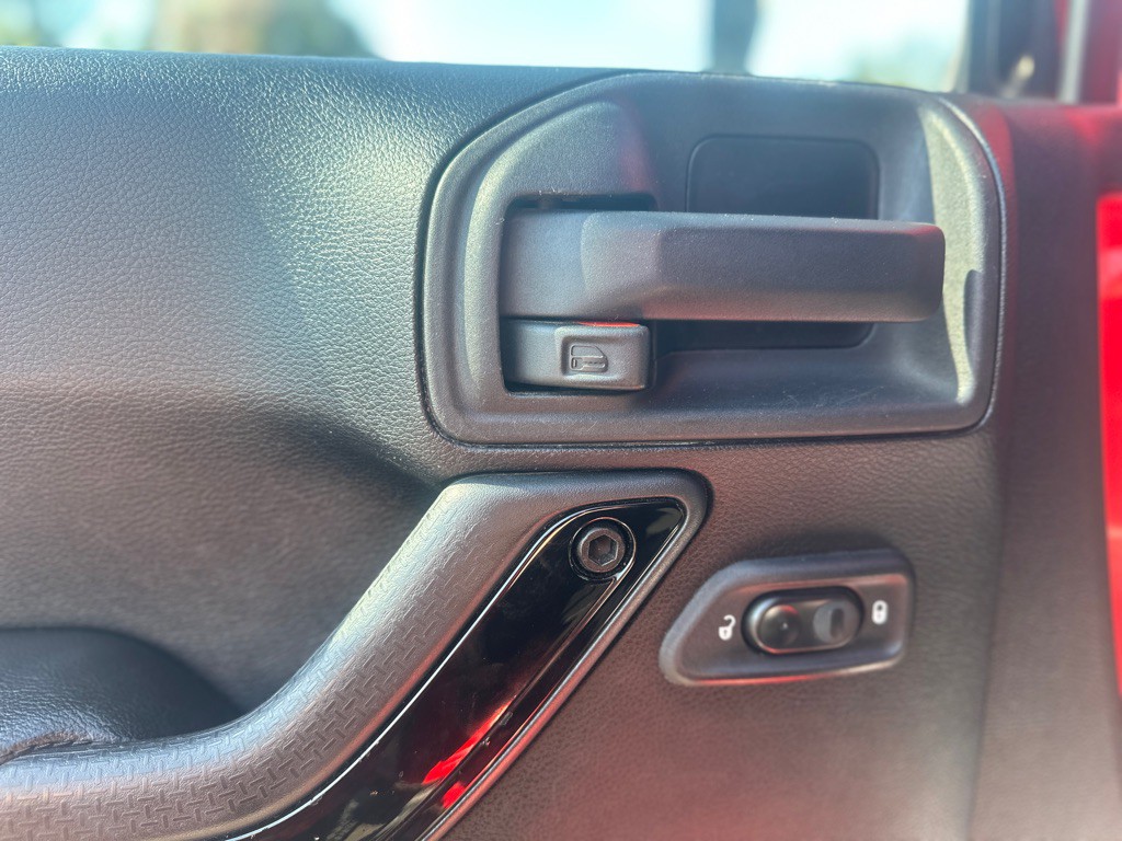 2015 Jeep Wrangler Unlimited Image 21