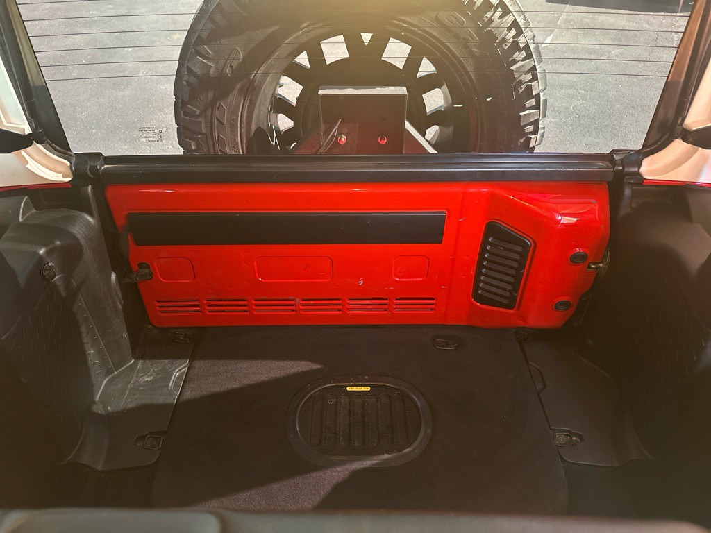 2015 Jeep Wrangler Unlimited Image 40