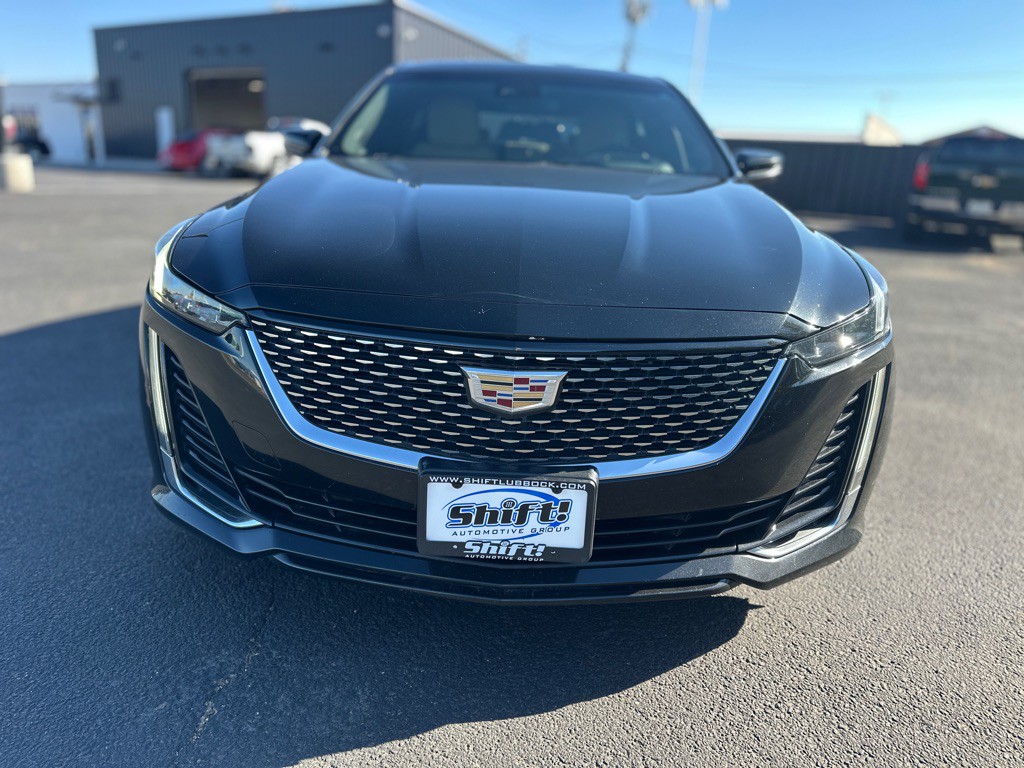 2021 Cadillac CT5 Image 2