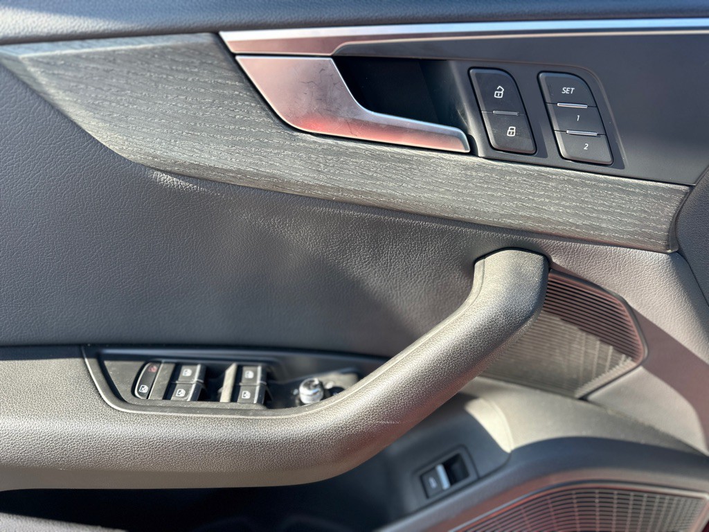 2018 Audi A4 Image 14