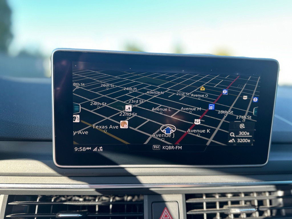 2018 Audi A4 Image 20