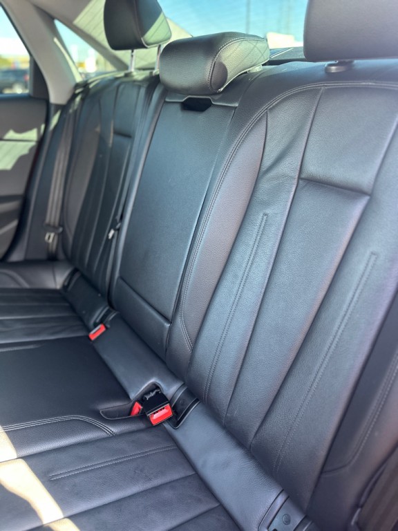 2018 Audi A4 Image 28