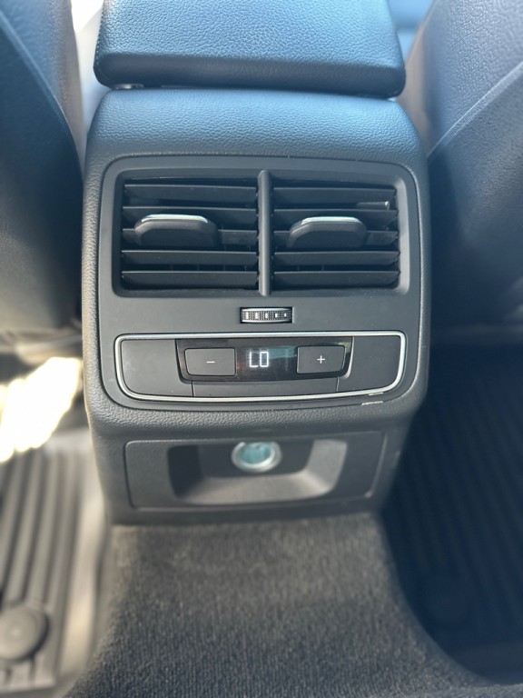 2018 Audi A4 Image 30