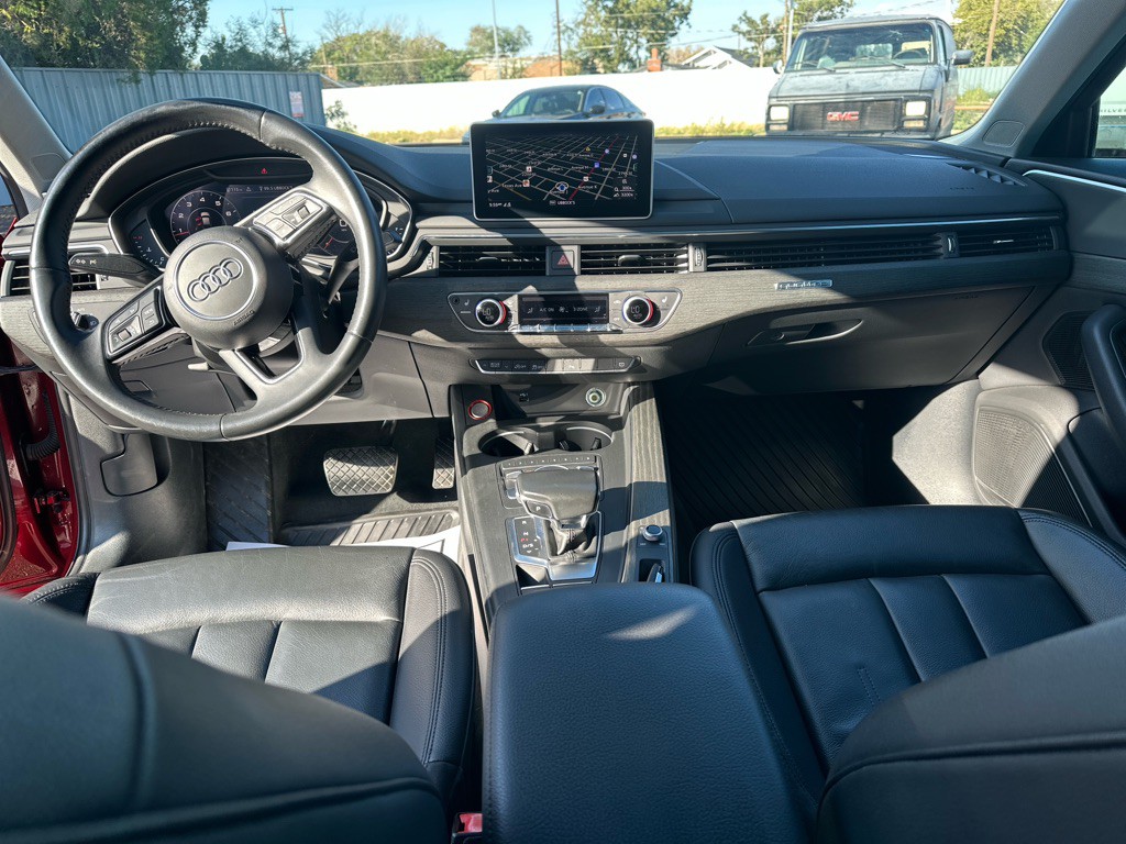 2018 Audi A4 Image 31