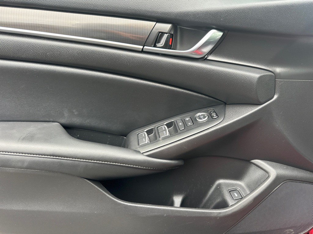 2022 Honda Accord Image 13