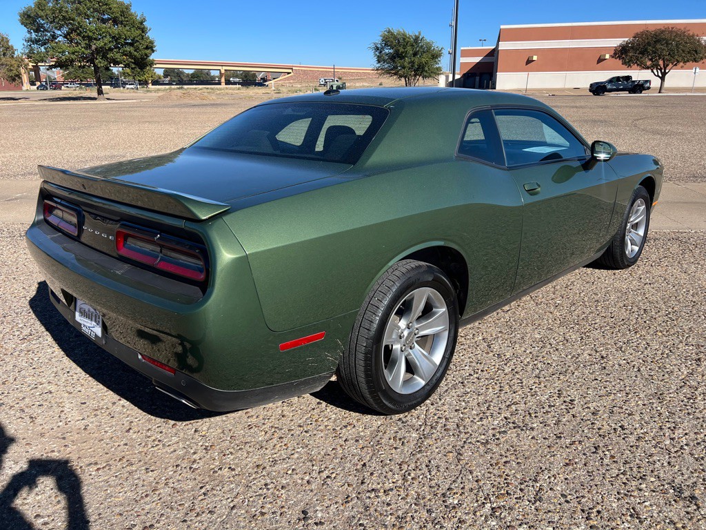 2021 Dodge Challenger Image 7