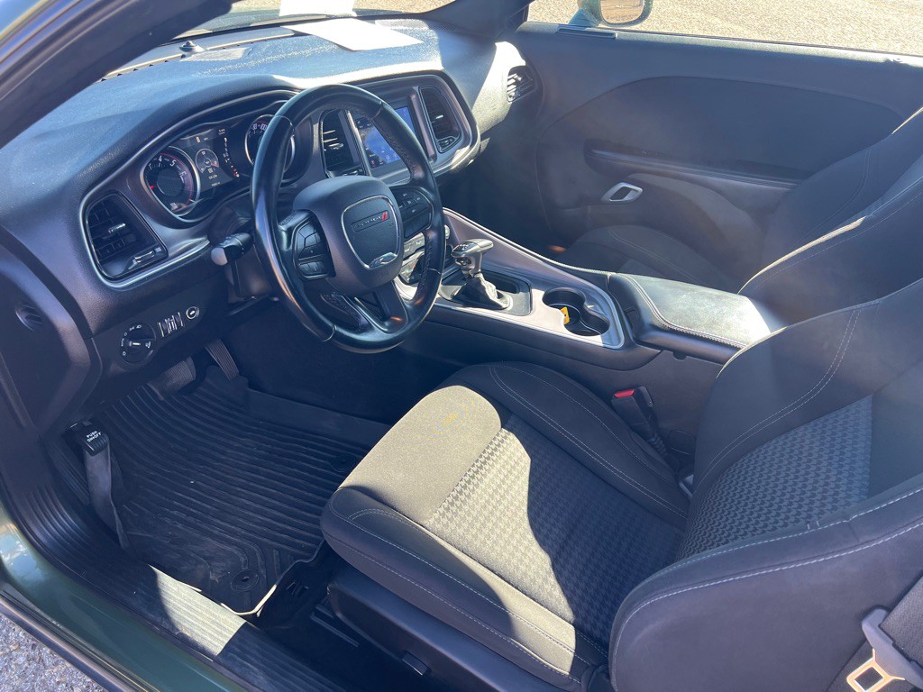 2021 Dodge Challenger Image 11