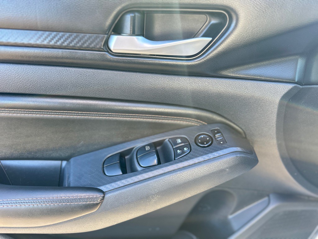 2021 Nissan Altima Image 12