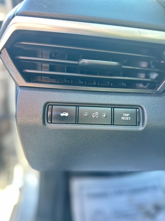 2021 Nissan Altima Image 14