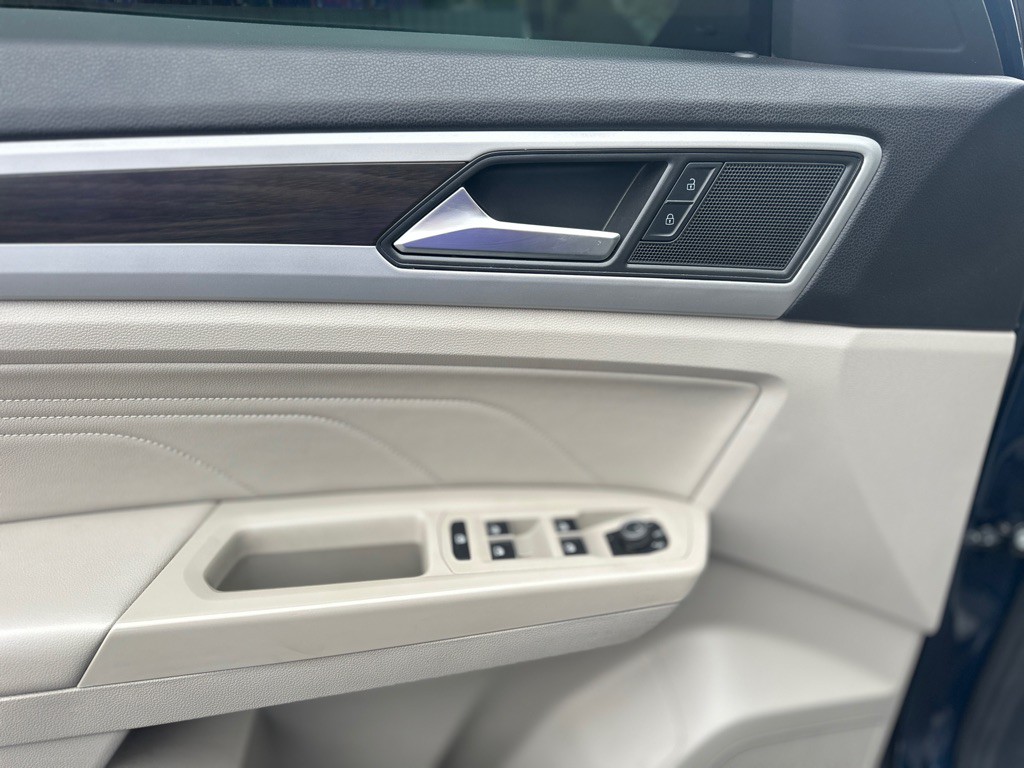 2022 Volkswagen Atlas Image 13