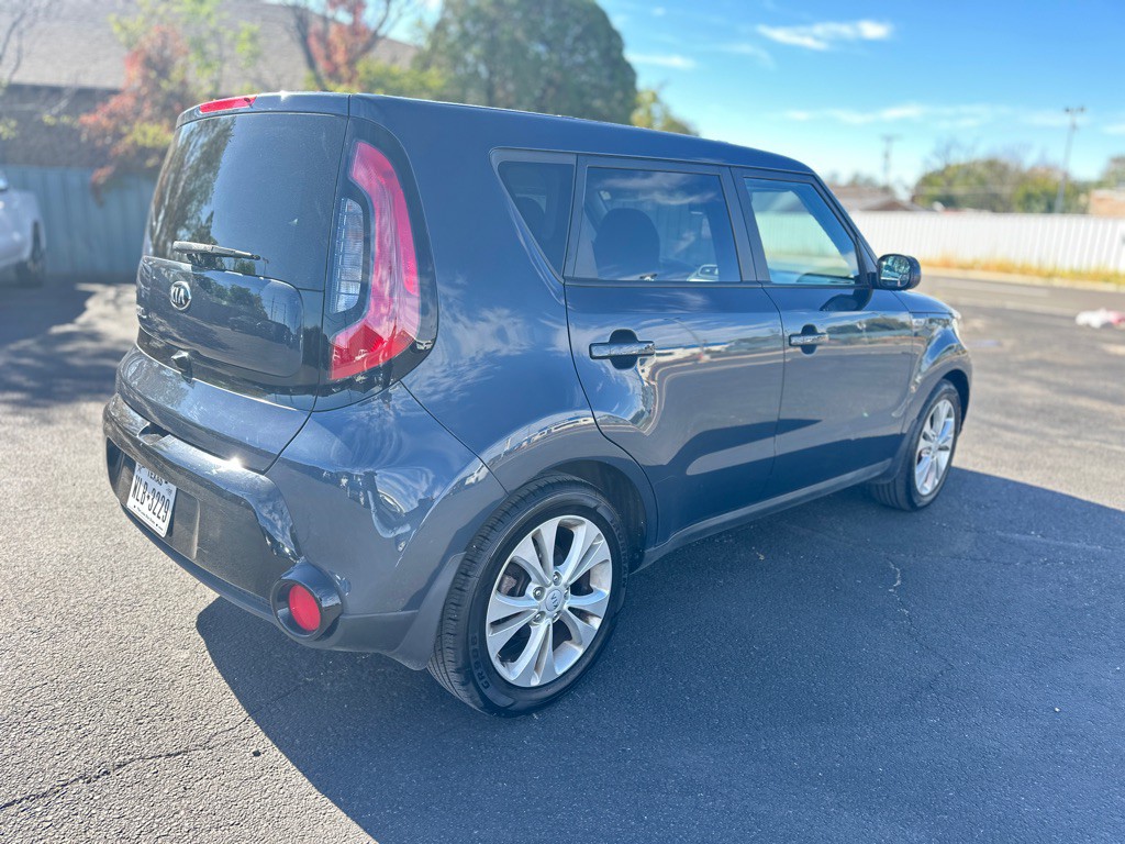 2016 Kia Soul Image 8