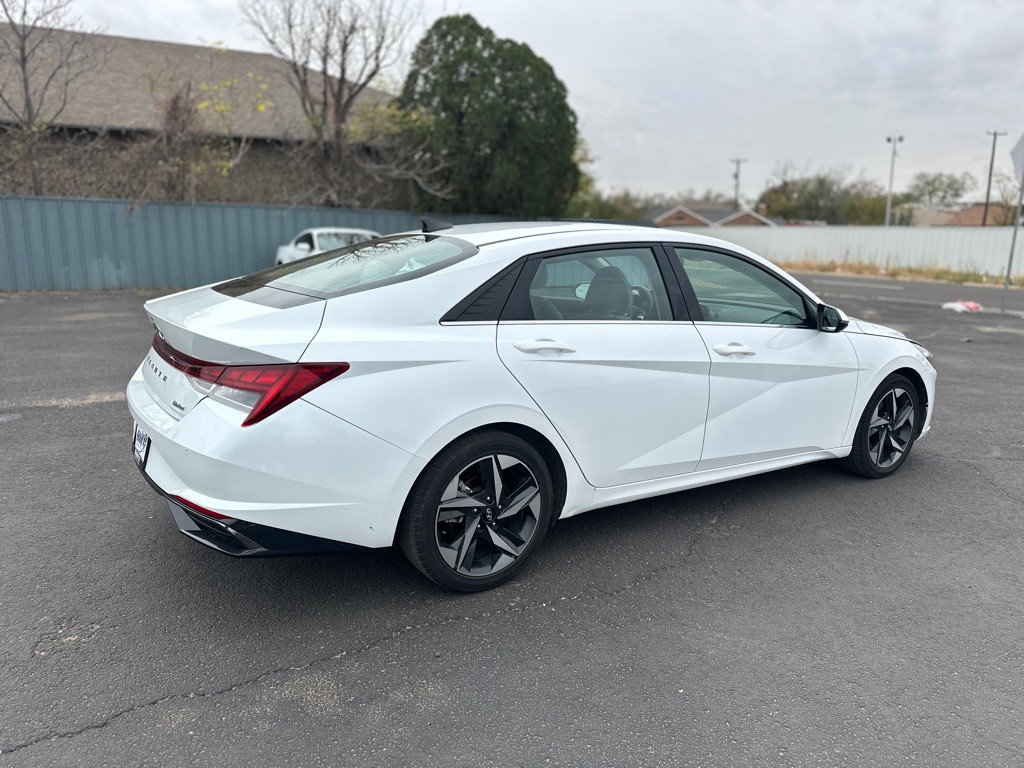 2021 Hyundai Elantra Image 7