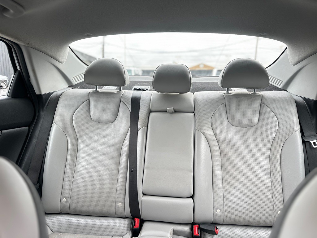 2021 Hyundai Elantra Image 27