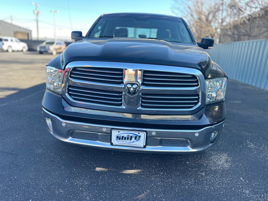2017 RAM 1500 Image 3