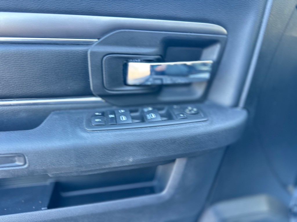 2021 RAM 1500 Image 14